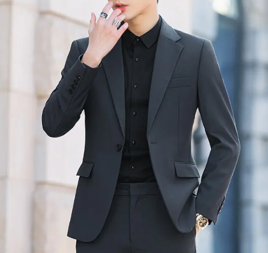 怎么判斷西裝定制廠家是否靠譜呢？